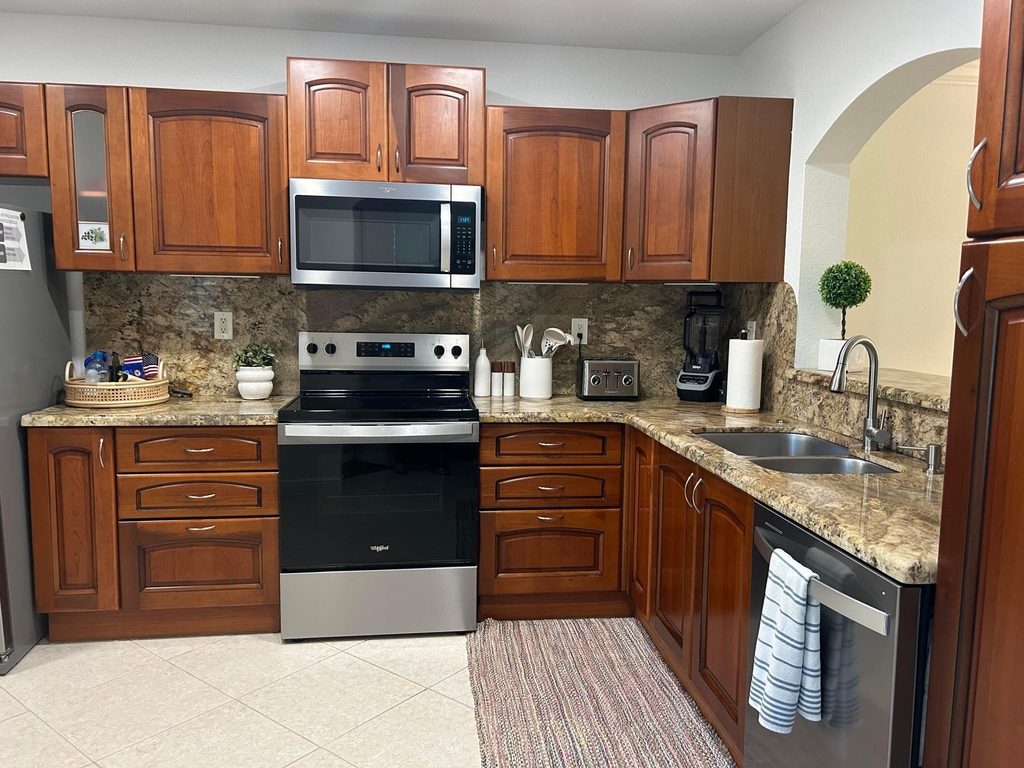 12768 Westhampton Circle - Photo 31
