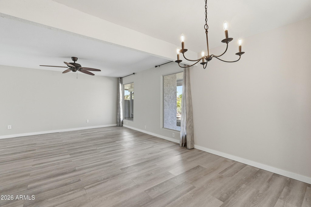 10602 E Elmhurst - Photo 7