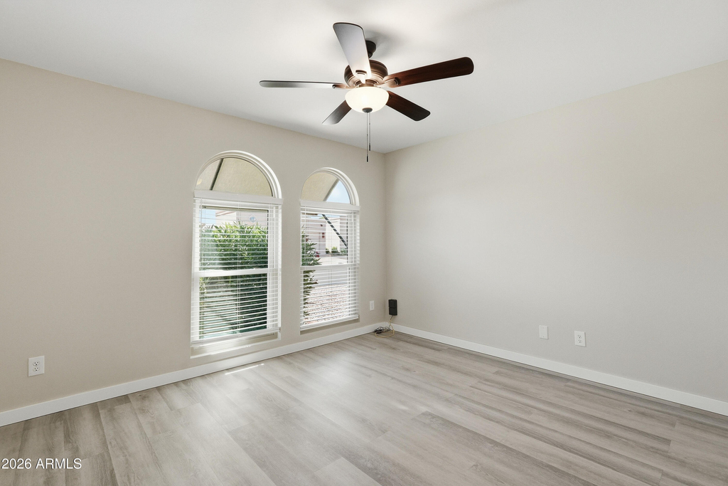 10602 E Elmhurst - Photo 15