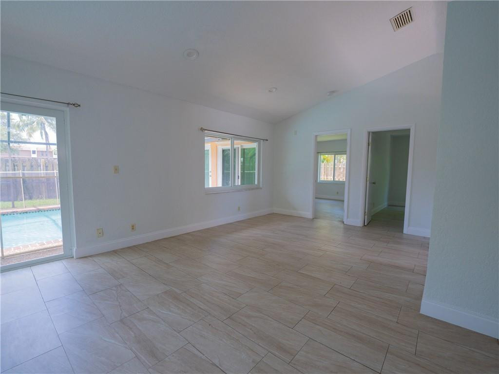 5332 Nw 29th Court - Photo 8