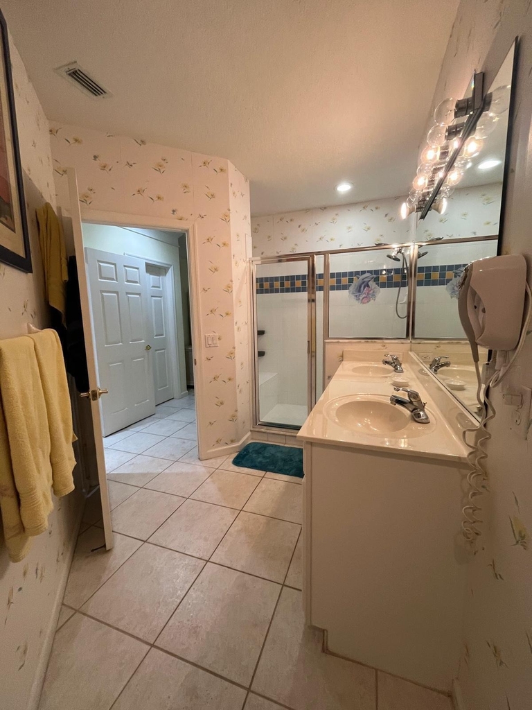 8429 Mulligan Circle - Photo 4