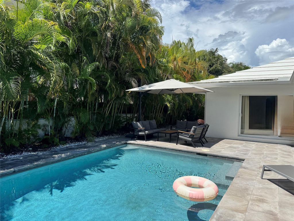 2020 Coral Reef Drive - Photo 26