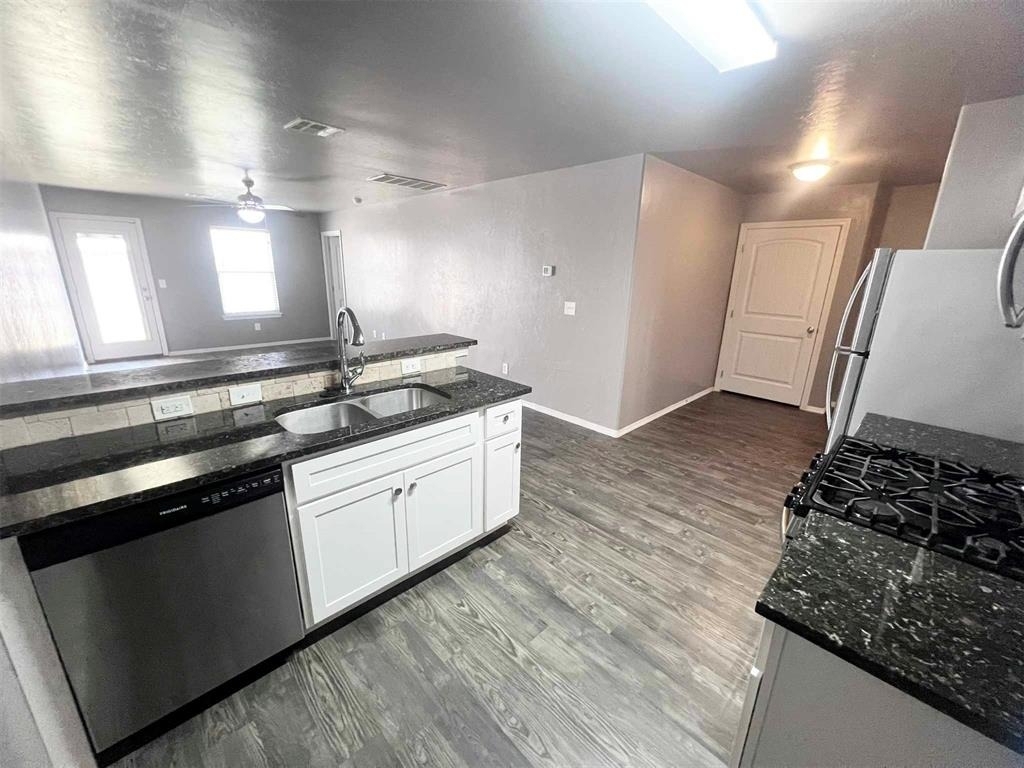 2165 Buena Vida Lane - Photo 8