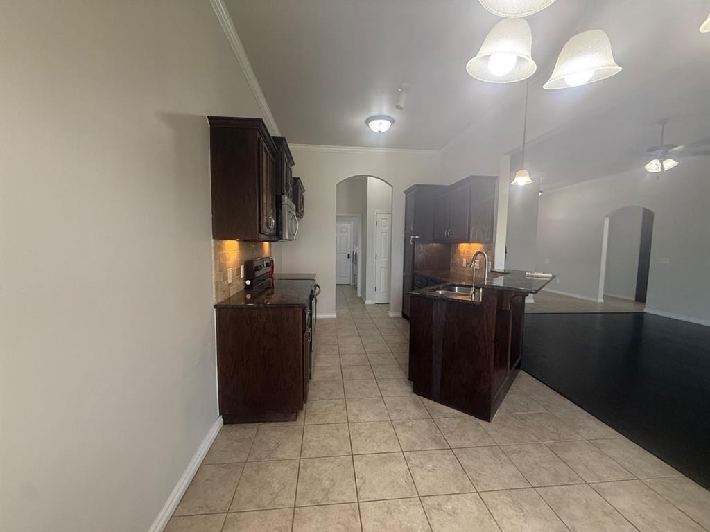 11309 Nw 99th Street - Photo 9