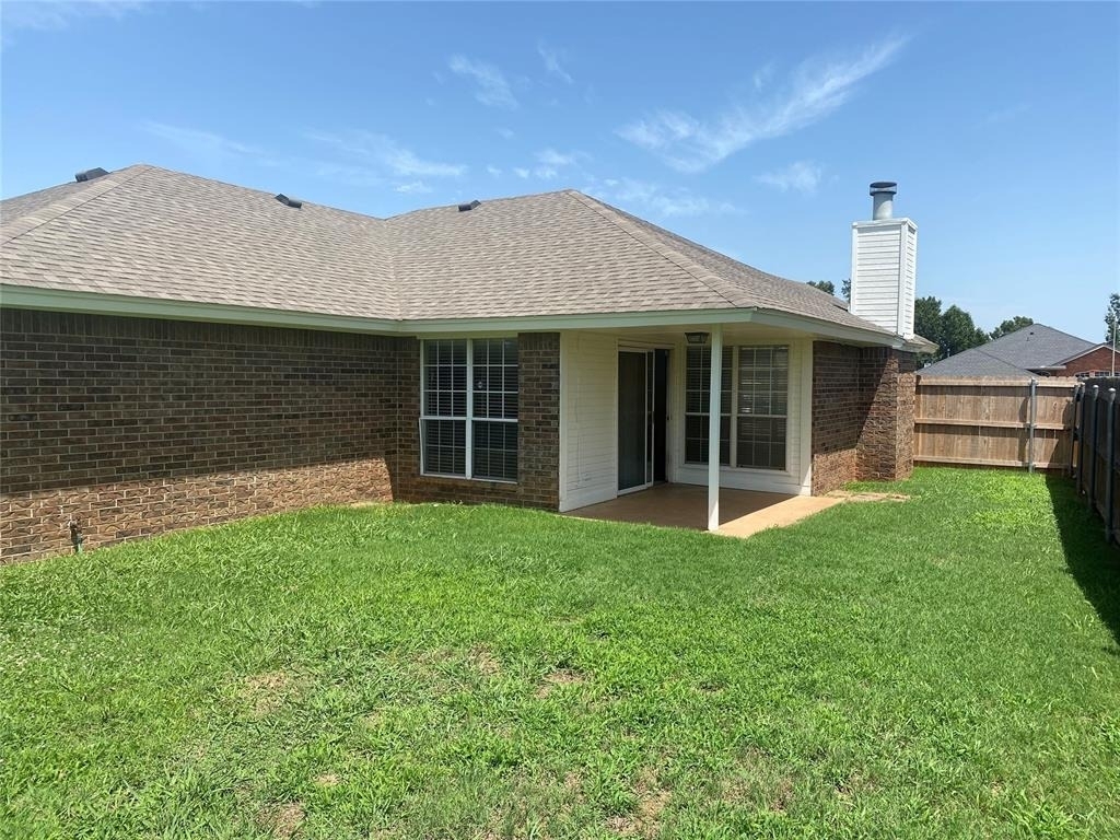 1026 Dustin Drive - Photo 13