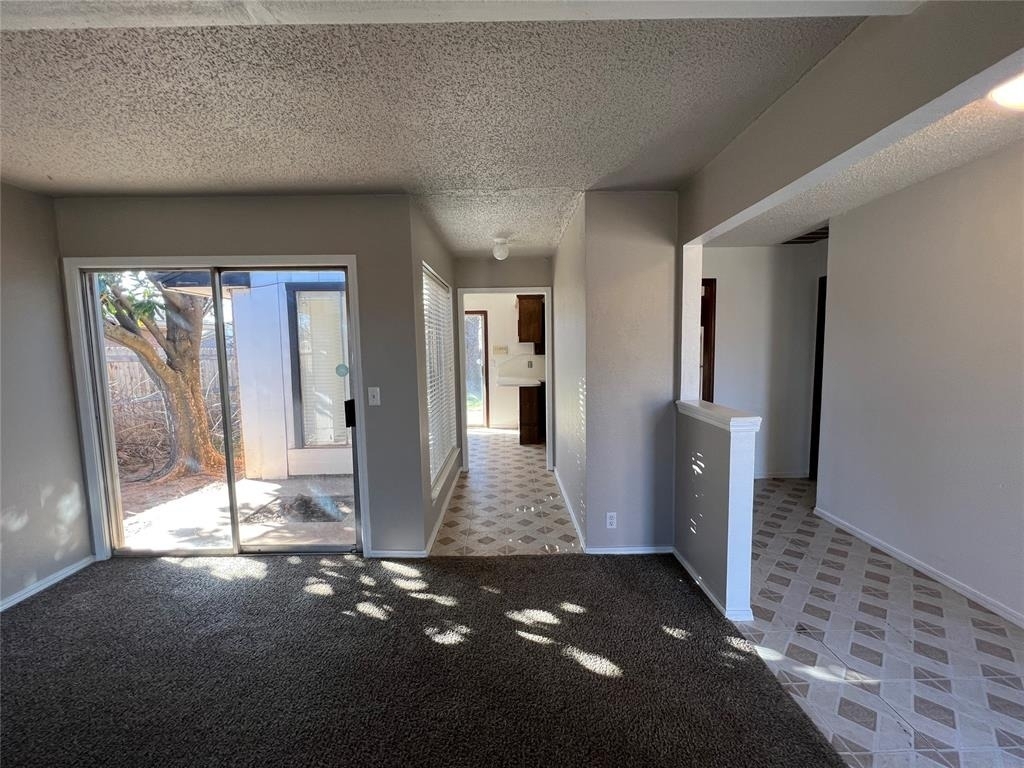 1017 S Neptune Street - Photo 9