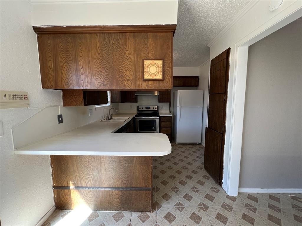 1017 S Neptune Street - Photo 15