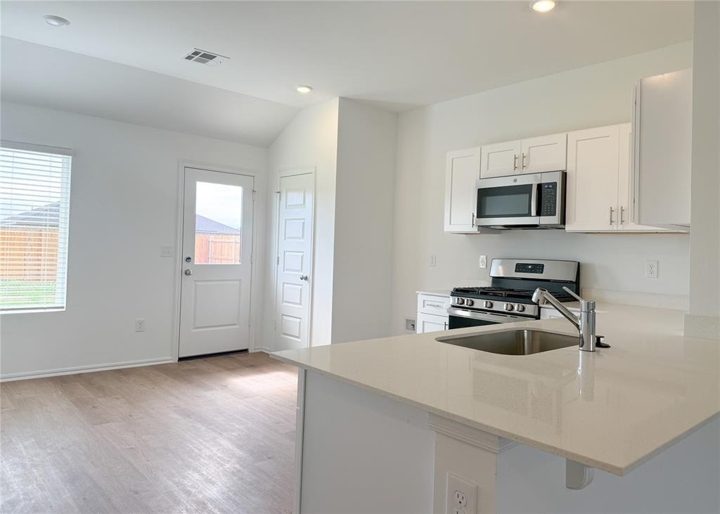 16208 Lovers Lane - Photo 1