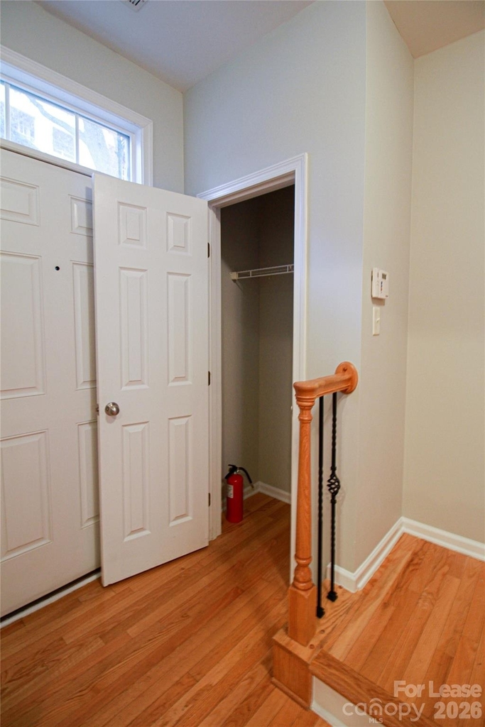 264 W Bland Street - Photo 8