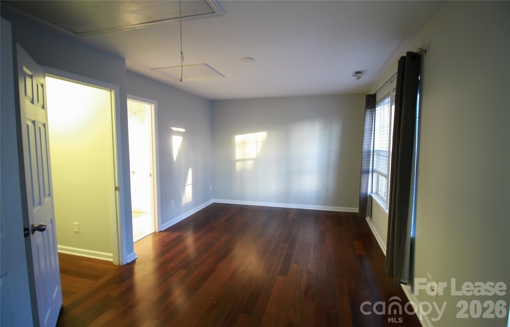 264 W Bland Street - Photo 25