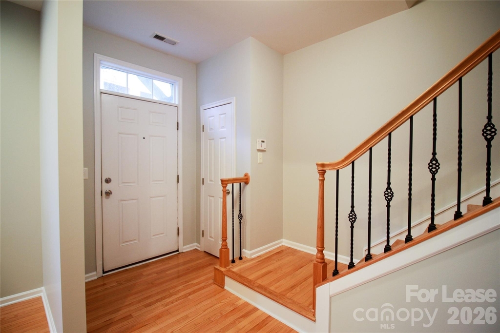 264 W Bland Street - Photo 9