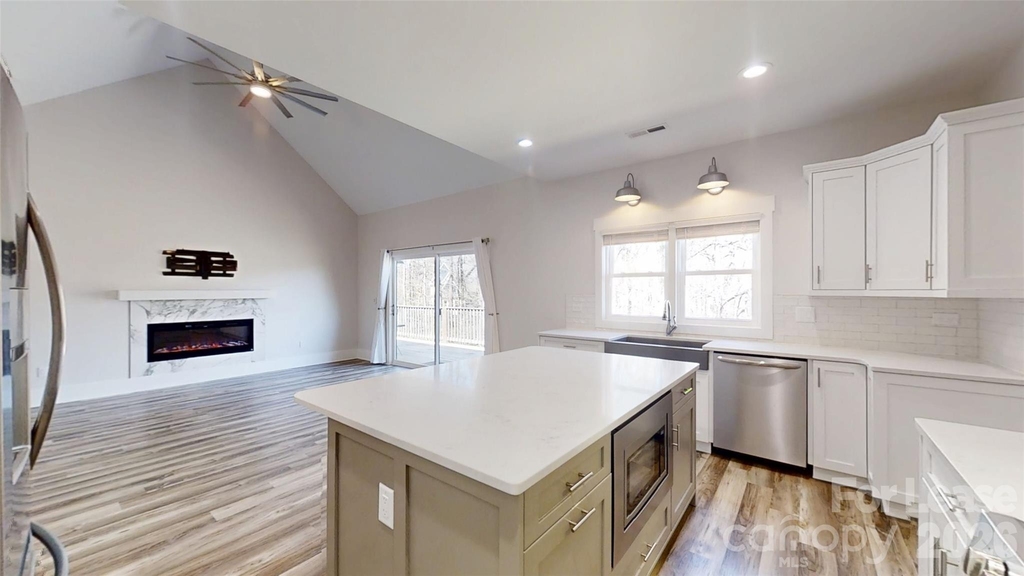 5345 Christopher Road - Photo 7