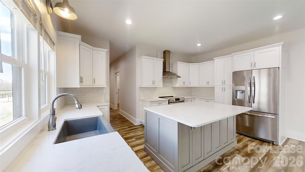 5345 Christopher Road - Photo 6