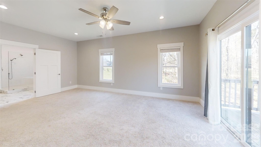5345 Christopher Road - Photo 11