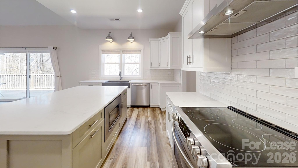 5345 Christopher Road - Photo 8
