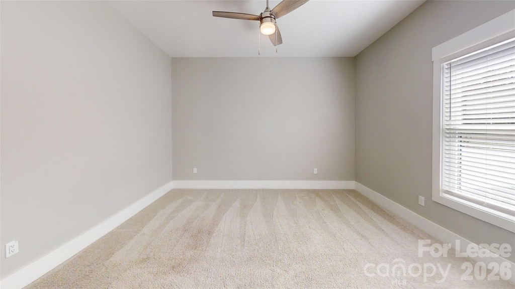 5345 Christopher Road - Photo 18
