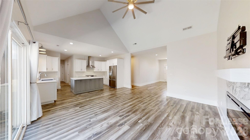5345 Christopher Road - Photo 5