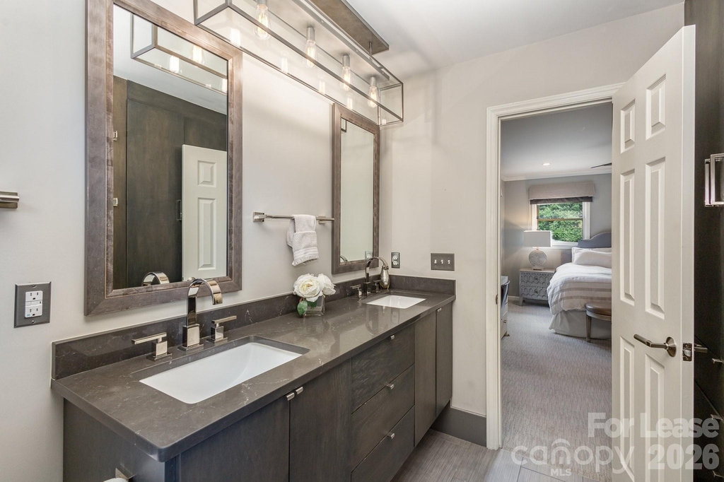 418 Olmsted Park Place - Photo 11