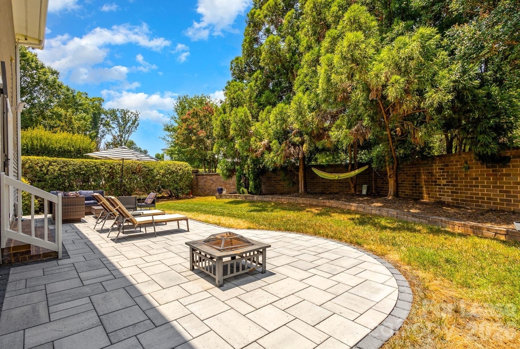 418 Olmsted Park Place - Photo 18