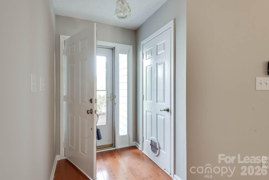 13818 Faversham Court - Photo 2