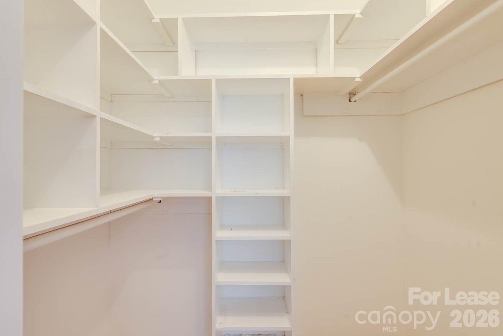 13818 Faversham Court - Photo 10