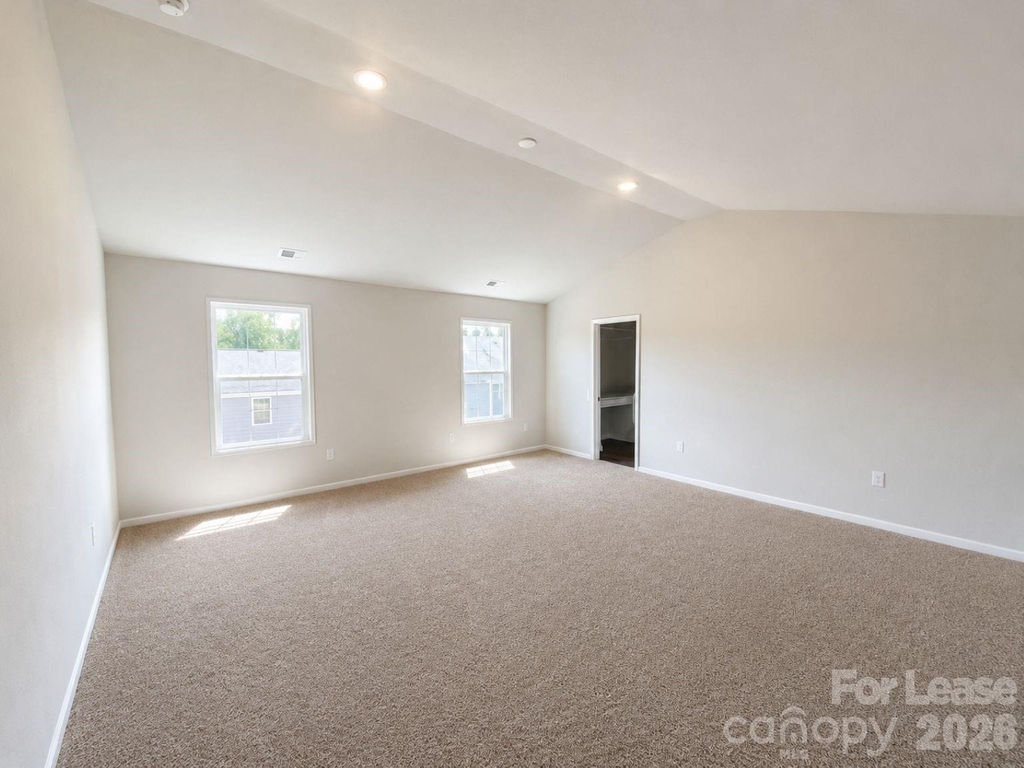 8100 Derby Woods Lane - Photo 7