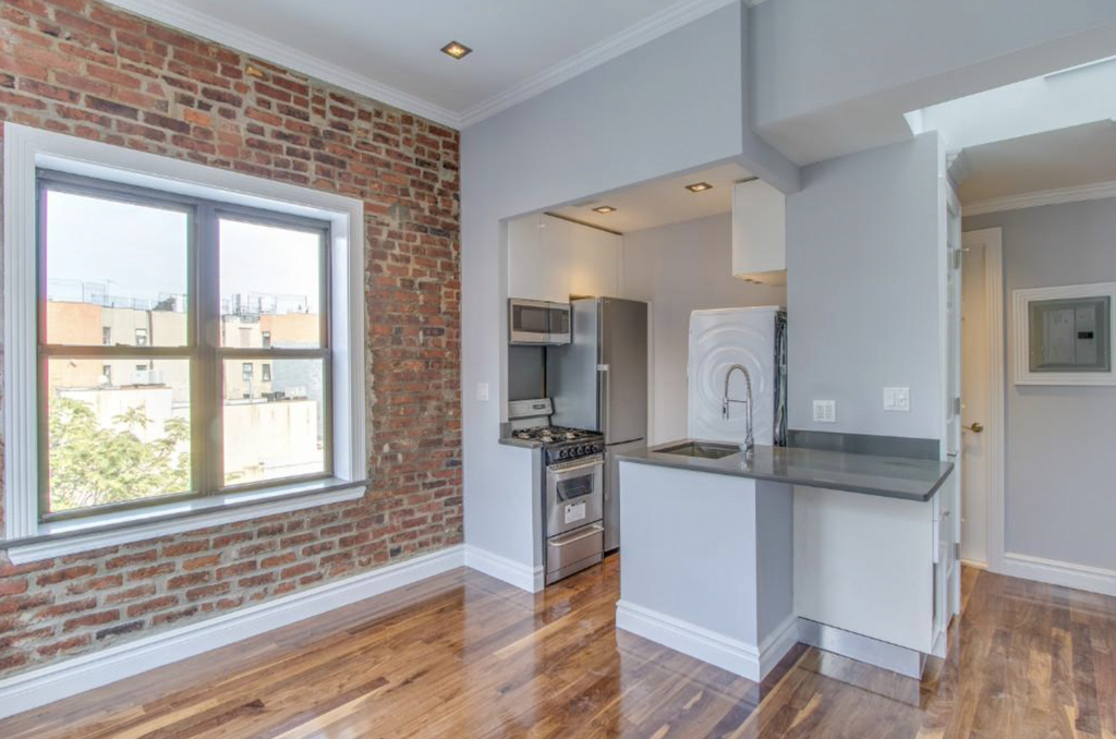 Clinton Street & Rivington st - Photo 0