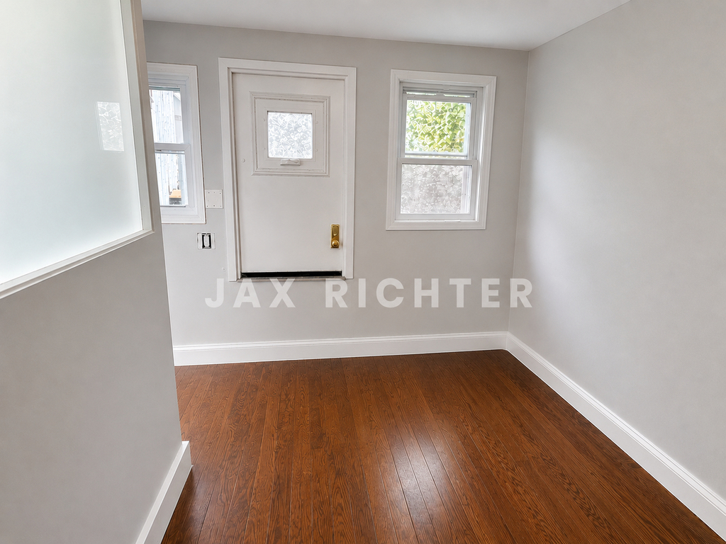 East 20th Street - Photo 2