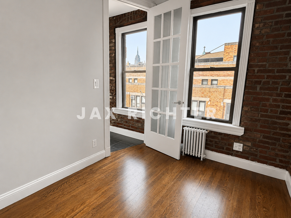 East 13th Street - Photo 3