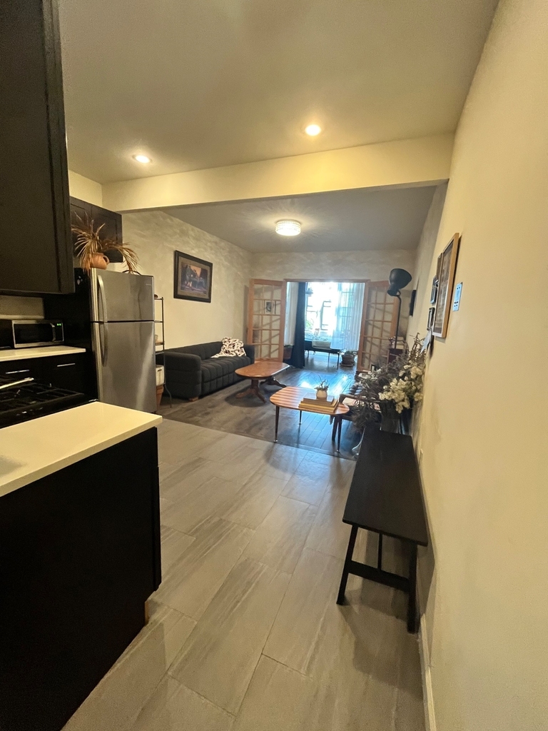 20-11 Grove Street - Photo 2
