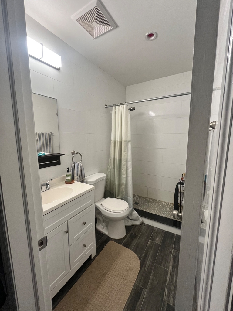 20-11 Grove Street - Photo 6