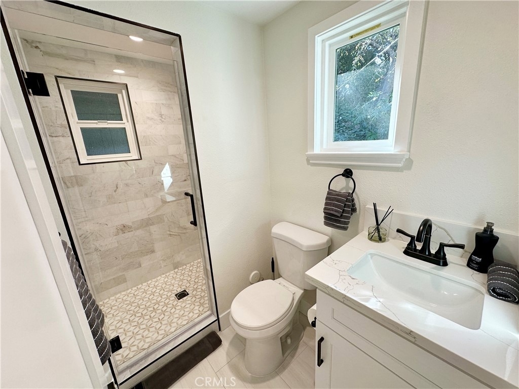 3812 Shannon - Photo 17