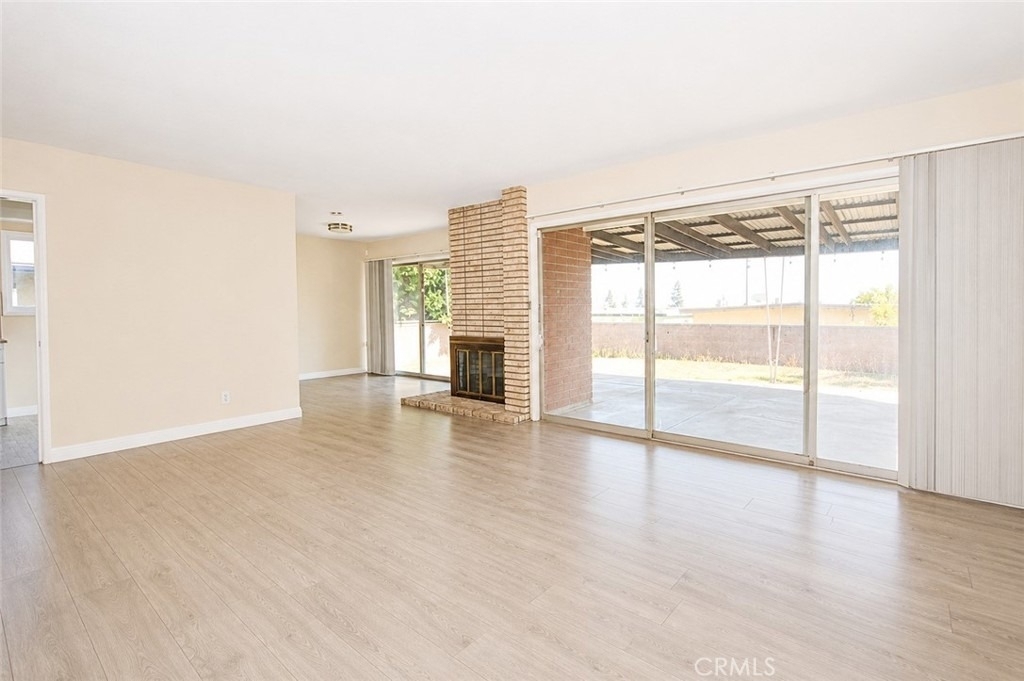 1290 Brightwood Street - Photo 2