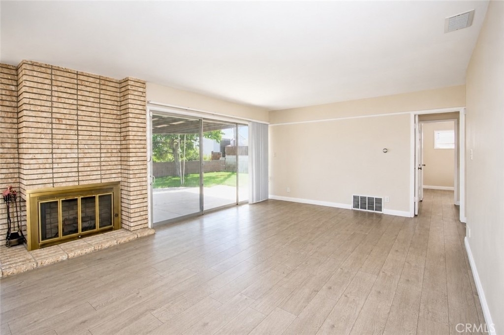 1290 Brightwood Street - Photo 7