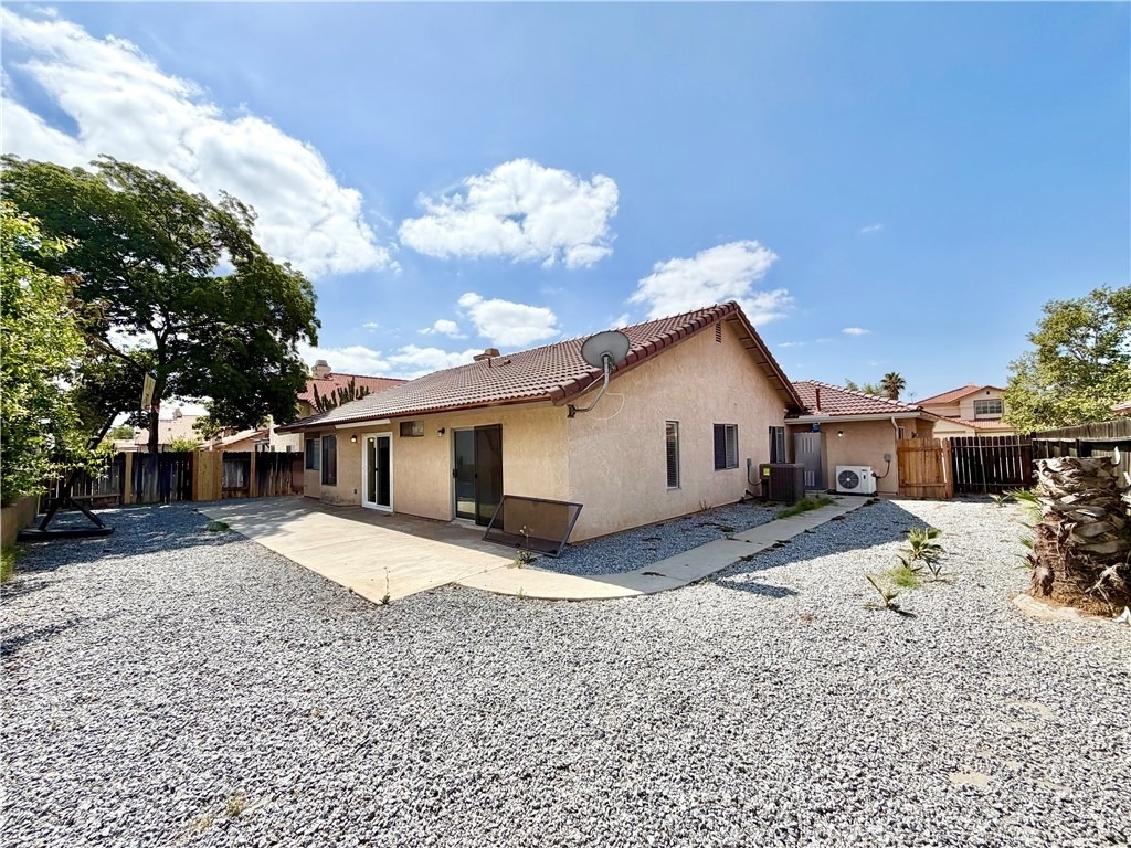 24690 Rugby Lane - Photo 30