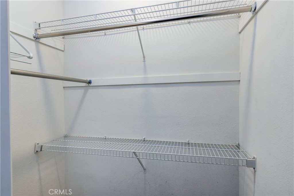 16940 Chatsworth Street - Photo 10