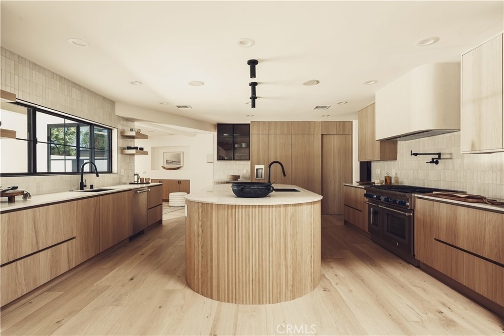 4195 Alonzo Ave - Photo 4