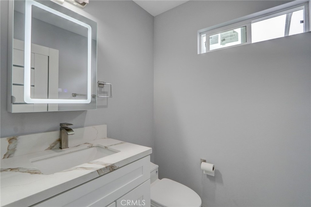 7744 Ostrom Avenue - Photo 18