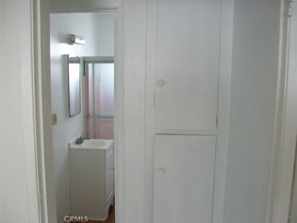 1808 10th Street - Photo 3