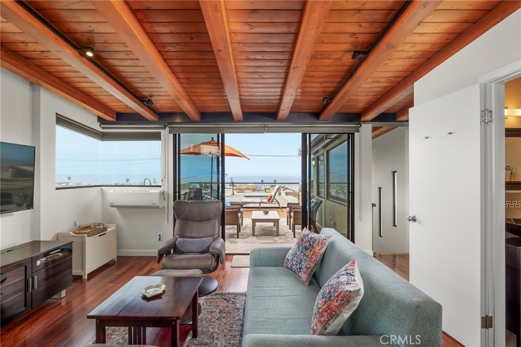 925 Monterey - Photo 7
