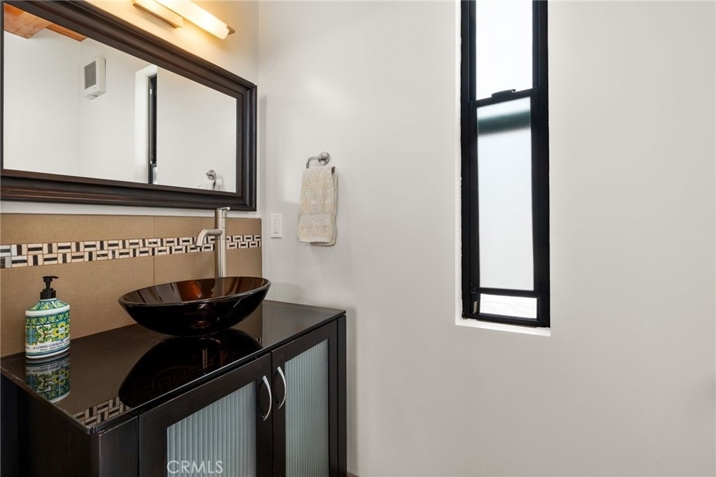 925 Monterey - Photo 20