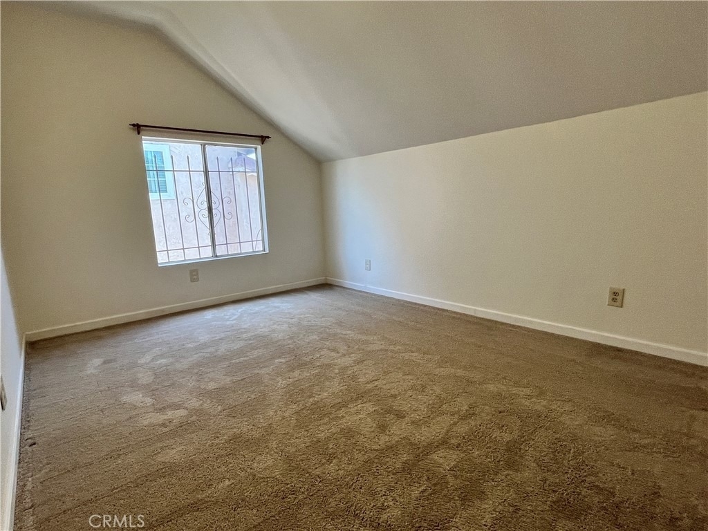 8252 Suffield Street - Photo 8