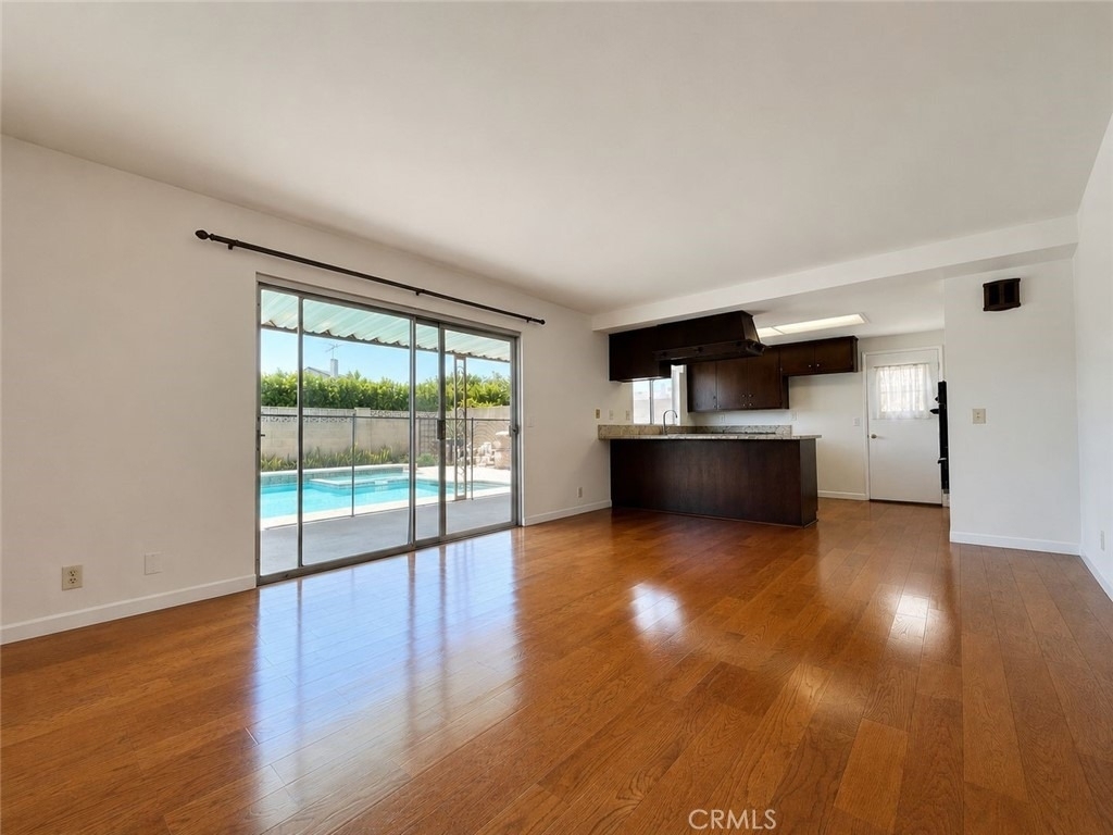 8252 Suffield Street - Photo 0