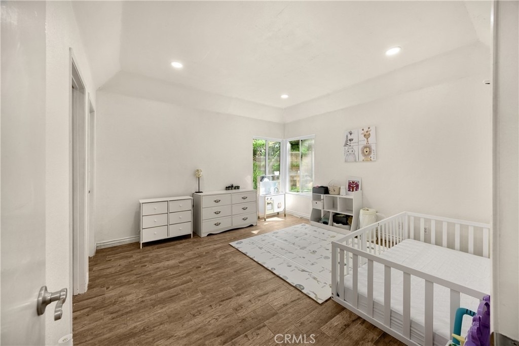22709 Lakeway Dr - Photo 16