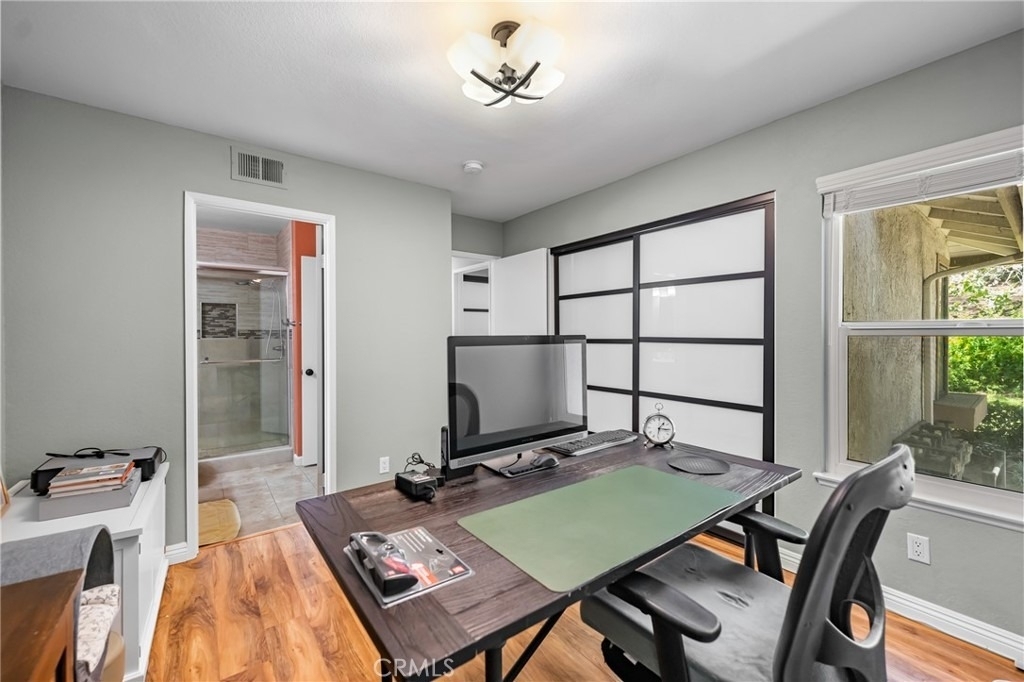 1315 Albariza Place - Photo 21