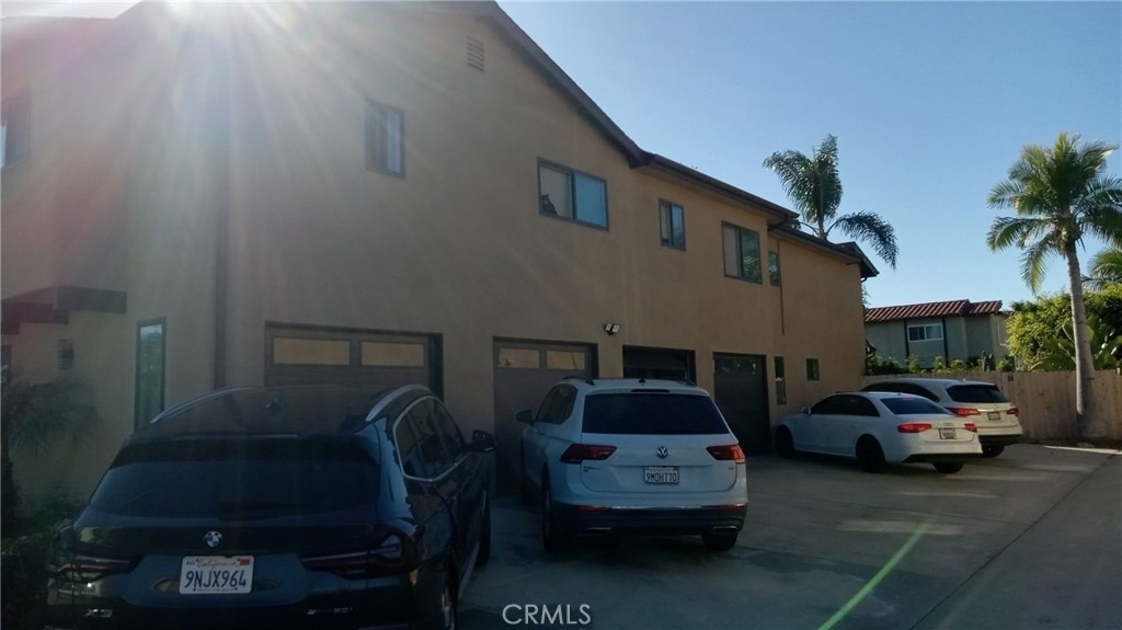 16541 Pro Circle - Photo 4