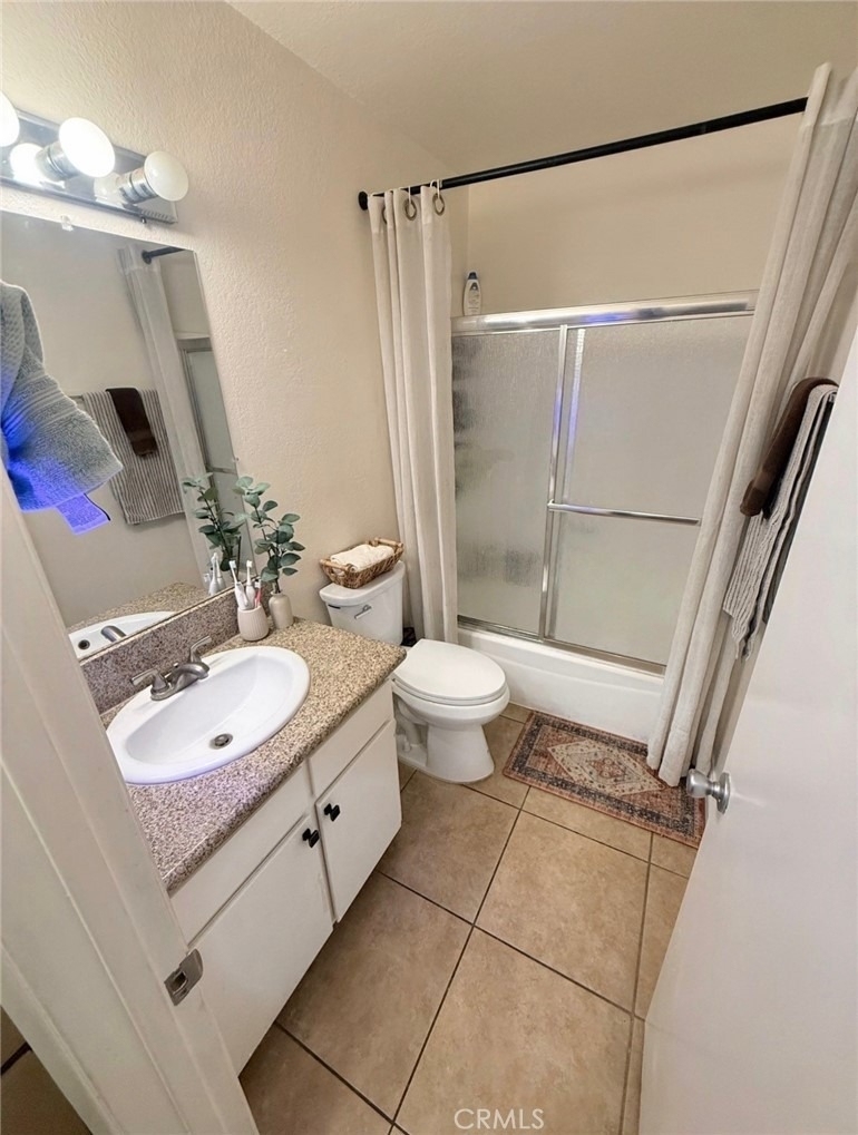 16541 Pro Circle - Photo 3