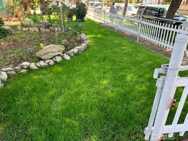 3209 W 110th Street - Photo 7