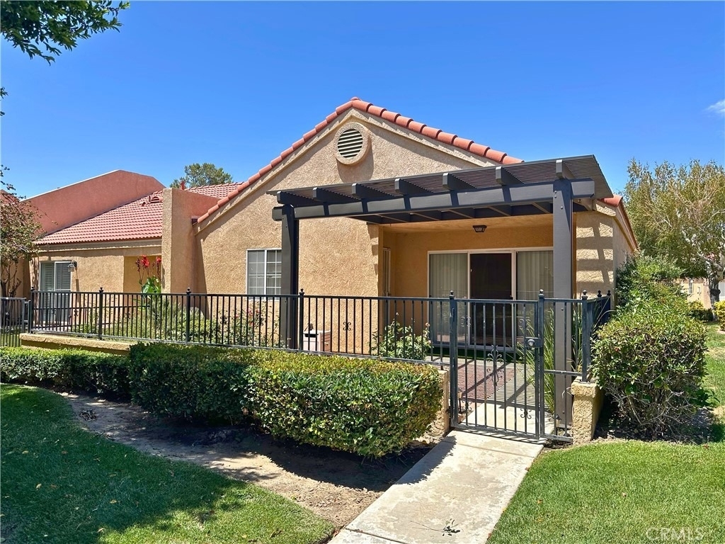 19051 Primrose - Photo 19