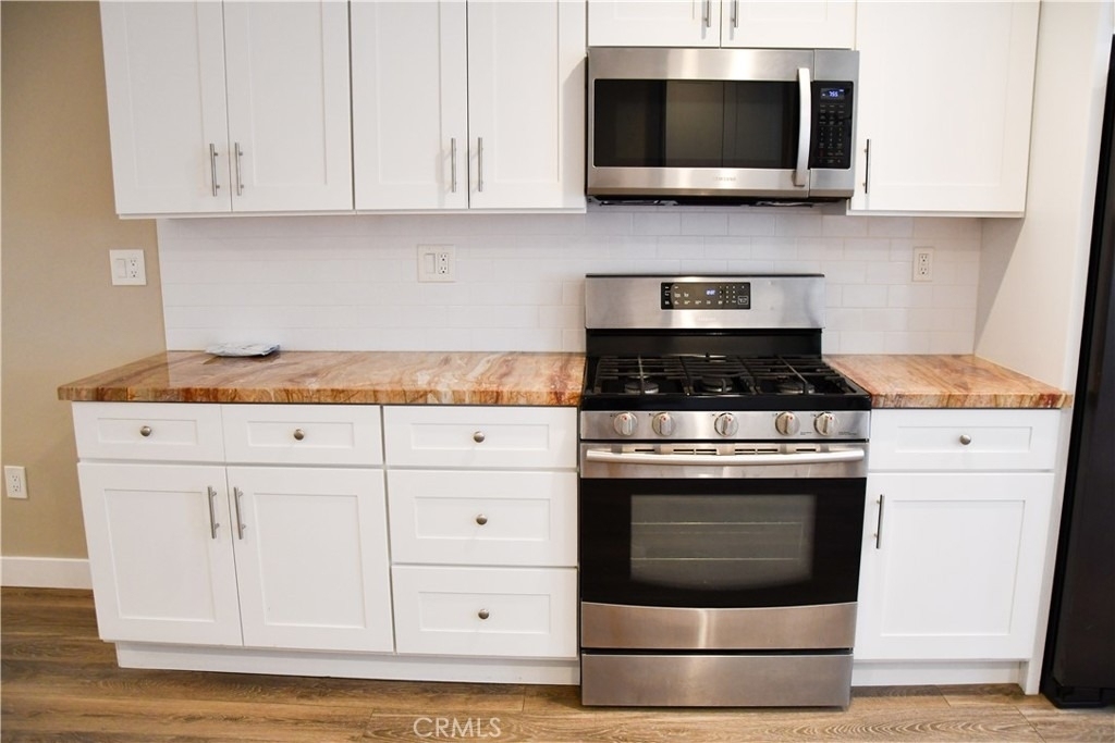 874 N Orange - Photo 11